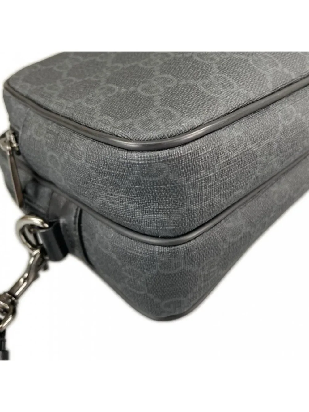 Gucci Clutch GG Supreme Black Silver